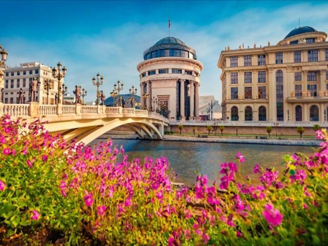 İzmir'den Kosovalı Elegant Balkanlar Turu Pegasus Hava Yolları İle 7 Gece (Ekstra Turlar Dahil)