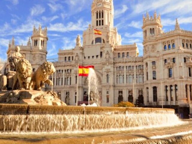 Ekspress İspanya Turu (BCN-MAD)
