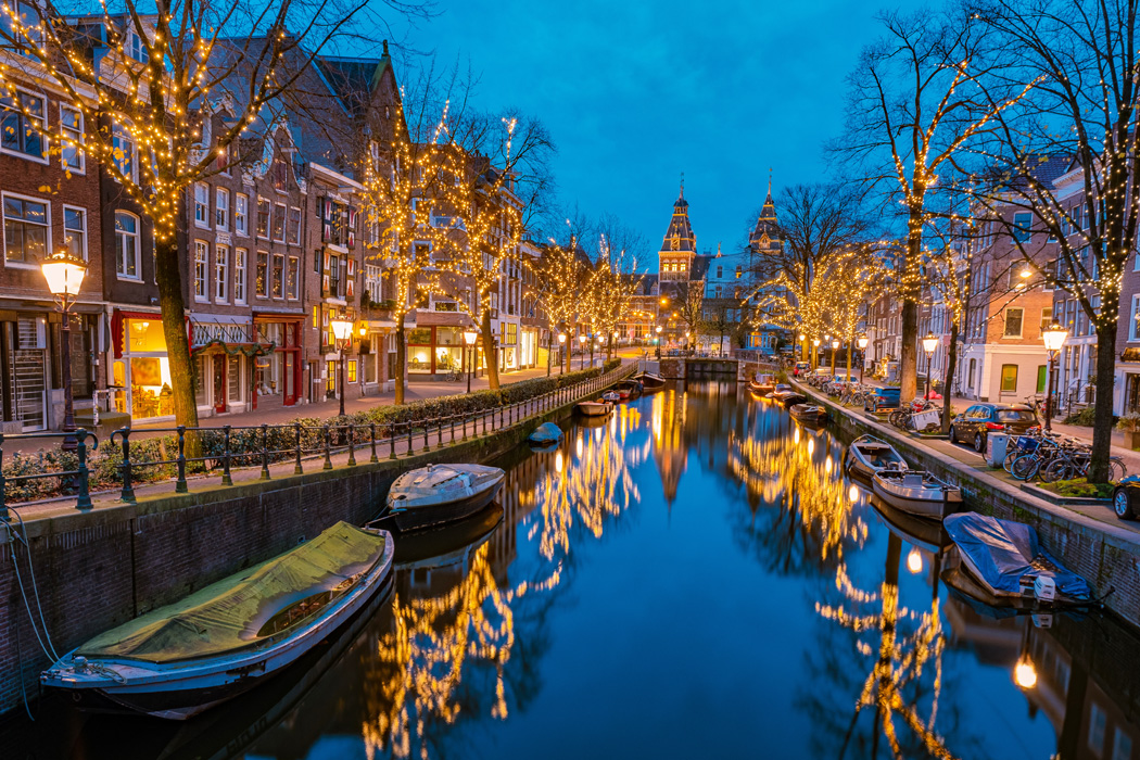 Amsterdam Turu Pegasus Hava Yolları İle 3 Gece (AMS-AMS)
