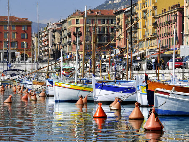 Akdeniz Triosu Turu (BCN-BGY) 