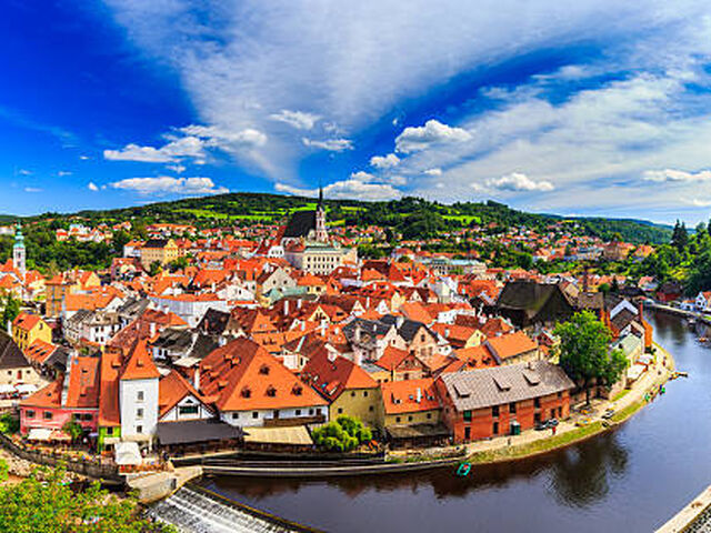 Süper Promosyon Prag & Viyana & Budapeşte Orta Avrupa Turu Pegasus HY İle 7 Gece (Prag Gidiş)
