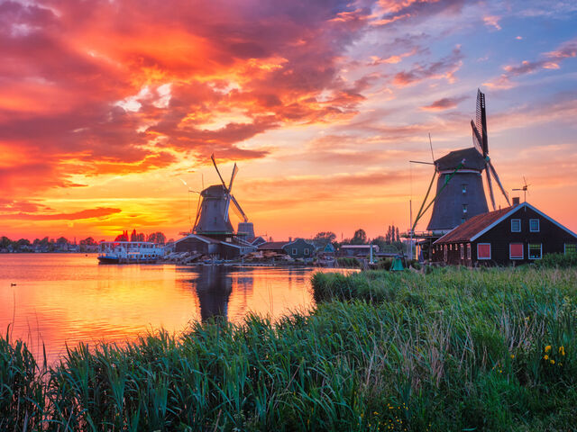 Amsterdam Turu Pegasus Hava Yolları İle 3 Gece (AMS-AMS)