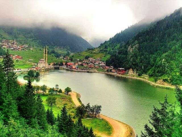 Otobüslü Karadeniz Yaylalar ve Batum Turu 4 Gece Konaklamalı 