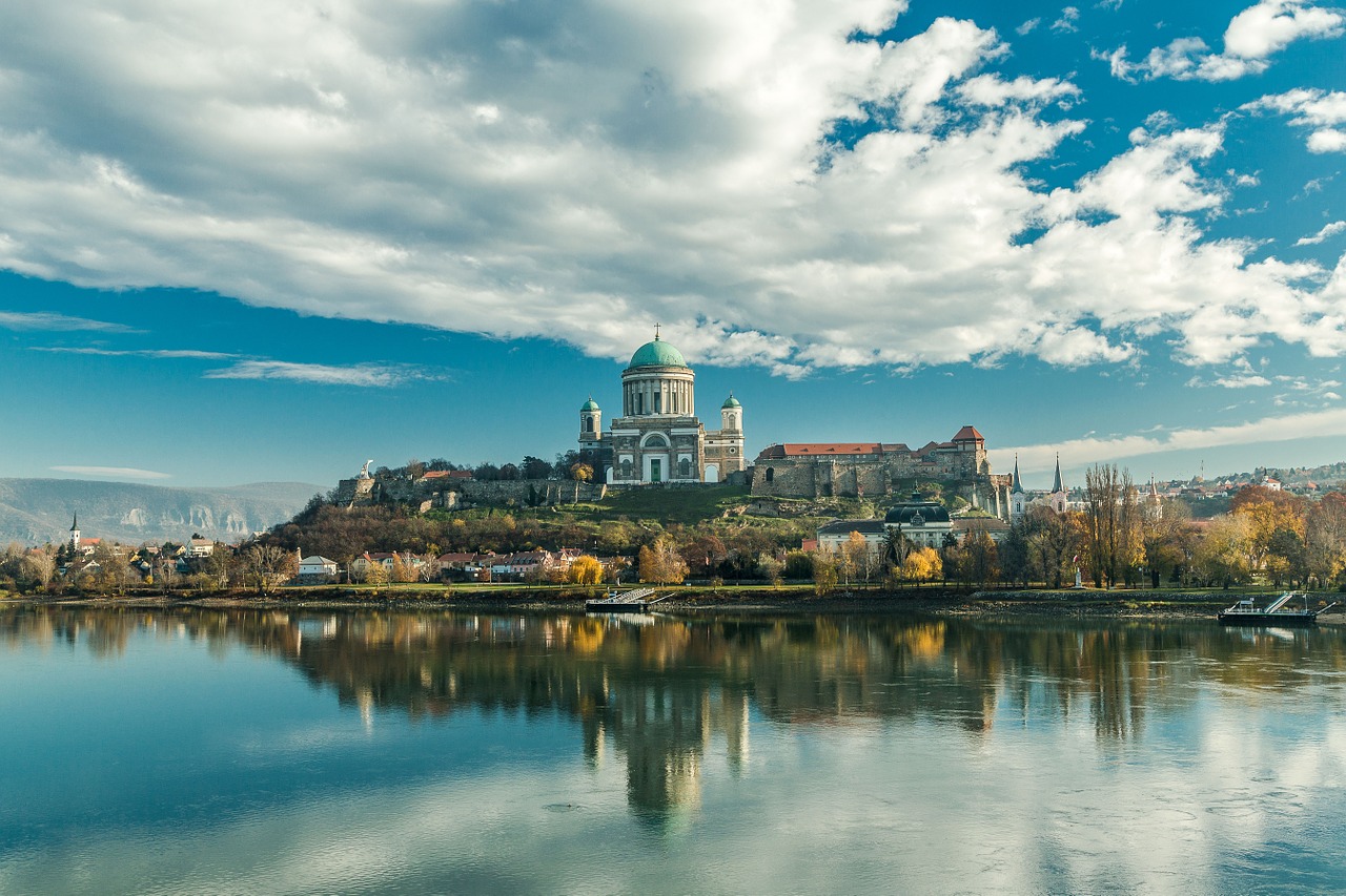 Süper Promosyon Express Prag-Viyana-Budapeşte Orta Avrupa Turu Pegasus HY İle 4 Gece (Prag Gidiş)