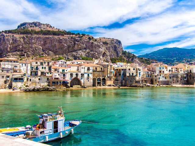 İzmir Hareketli Otobüslü Güney İtalya & Sicilya & Yunanistan Turu 9 Gece 10 Gün