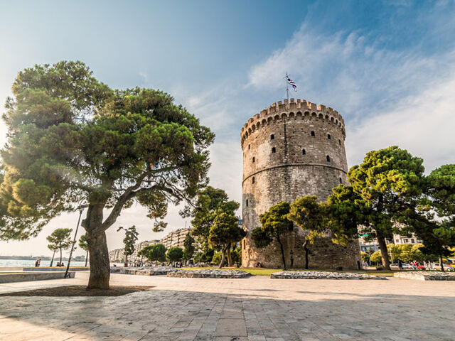 İzmir Hareketli Otobüslü Balkan İncileri Turu 2 Gece Konaklamalı