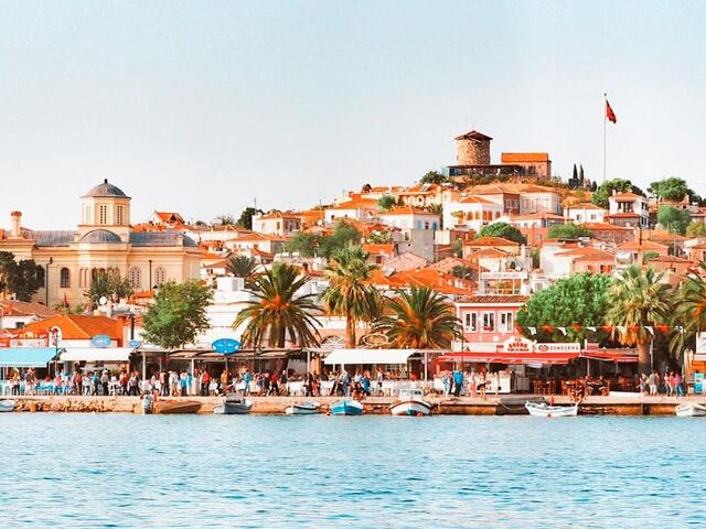 Bozcaada Assos Ayvalık Cunda Turu 1 Gece Otel Konaklamalı