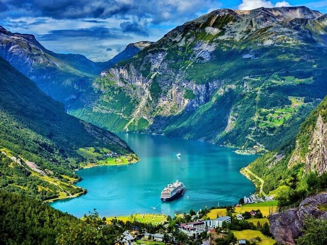 Görkemli İskandinavya & Norveç Fiyort Turu Türk Hava Yolları İle 7 Gece (İlkbahar-Yaz)