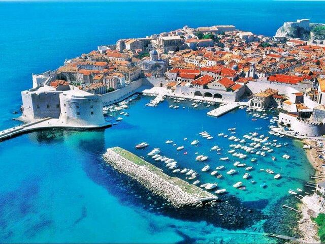 Budva Turu Air Albania Hava Yolları İle 4 Gece 5 Gün 19-26 Haziran (Sabah Gidiş Akşam Dönüş)