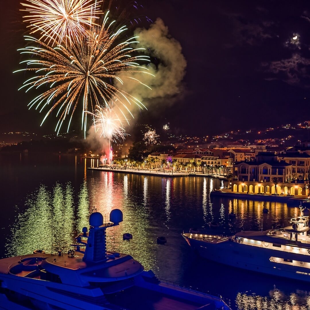 Vizesiz  Yılbaşı Özel Budva Turu Türk Hava Yolları İle 3 Gece 4 Gün (31 Aralık Hareketli)